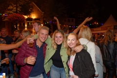 Meppel 18 juli 2019: Pleinenfestival beregezellig ondanks buitje