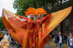 Meppel  28 juli 2025: Hollands feestgedruis op de 2e Donderdag Meppeldag: Meppel zingt uit volle borst mee