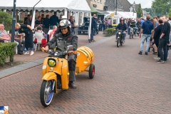 Ruinerwold 16 aug. 2019: Veel publiek Oldtimerdag Ruinerwold en paar buien