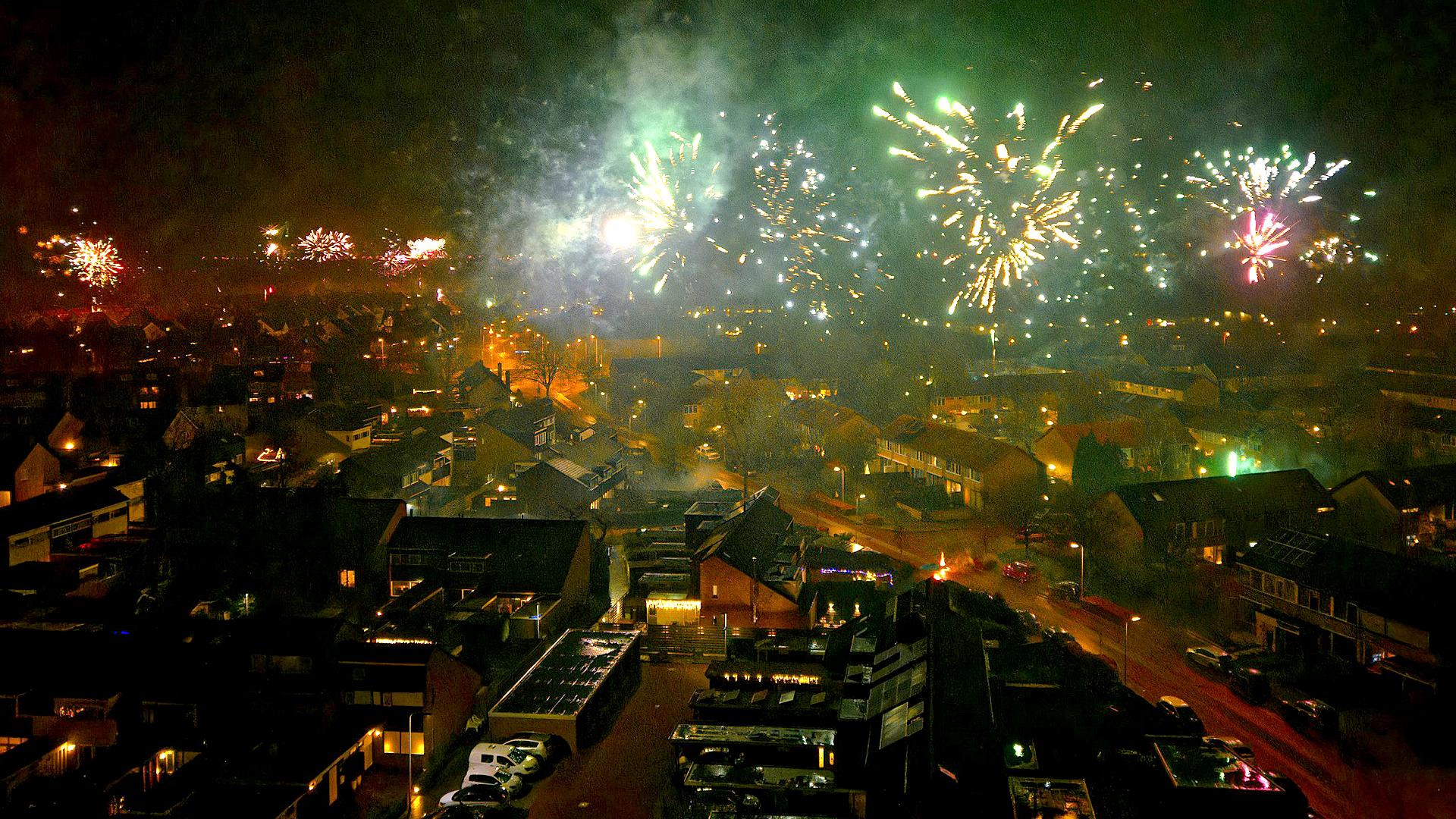 Vuurwerk Oud en Nieuw 2023 2024, foto Quido van Hien