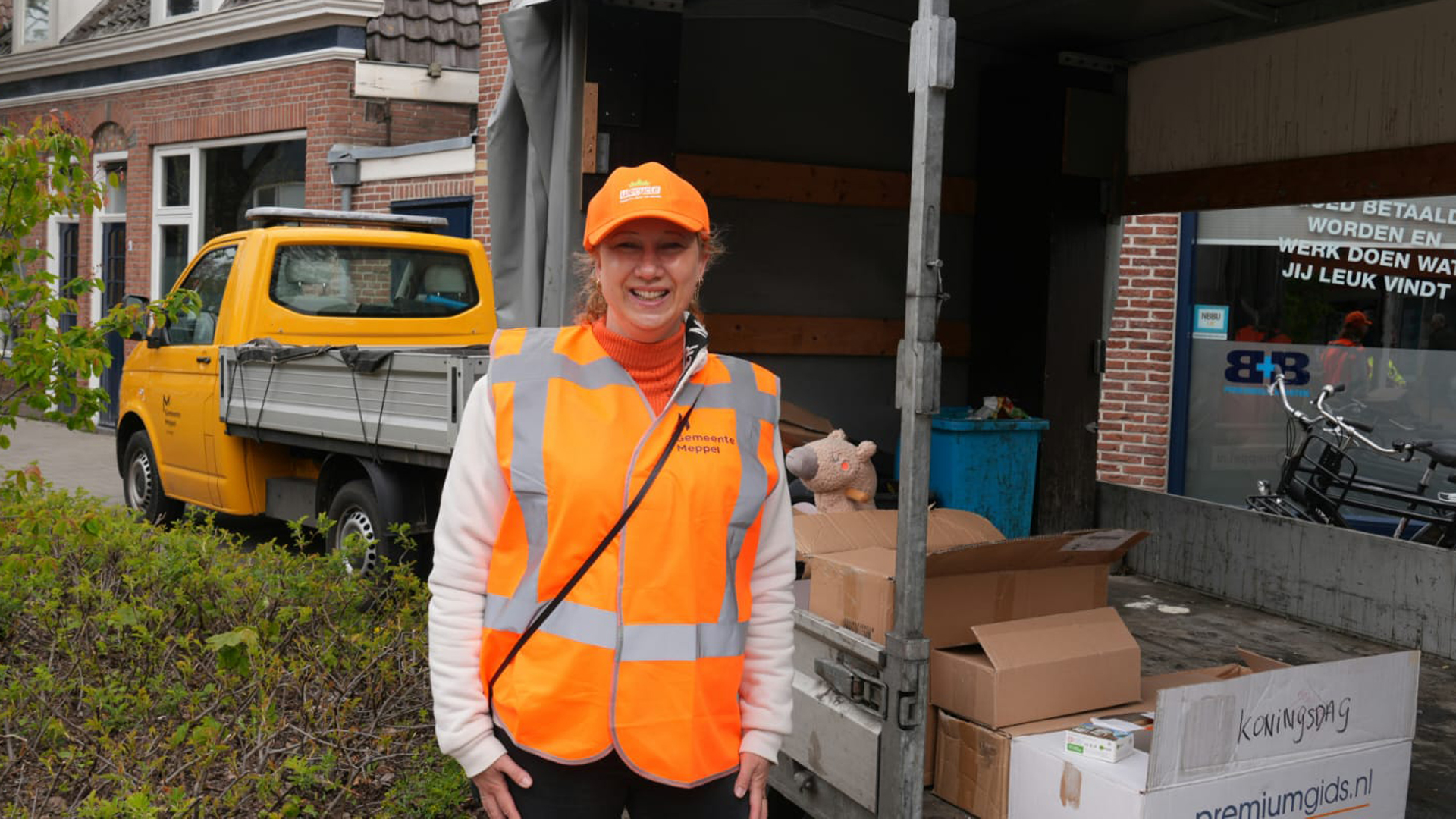 Inzameling na kinderrommelmarkt, foto numeppel.nl