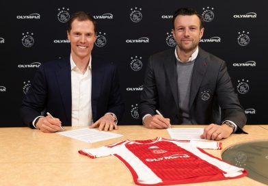 Olympia is de nieuwe hoofd- en shirtsponsor van Ajax-jeugd