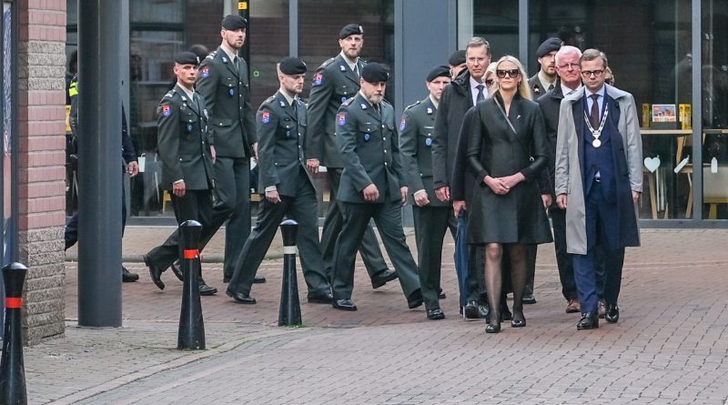 Stille tocht Joods monument Slotplantsoen, foto Leo de Harder