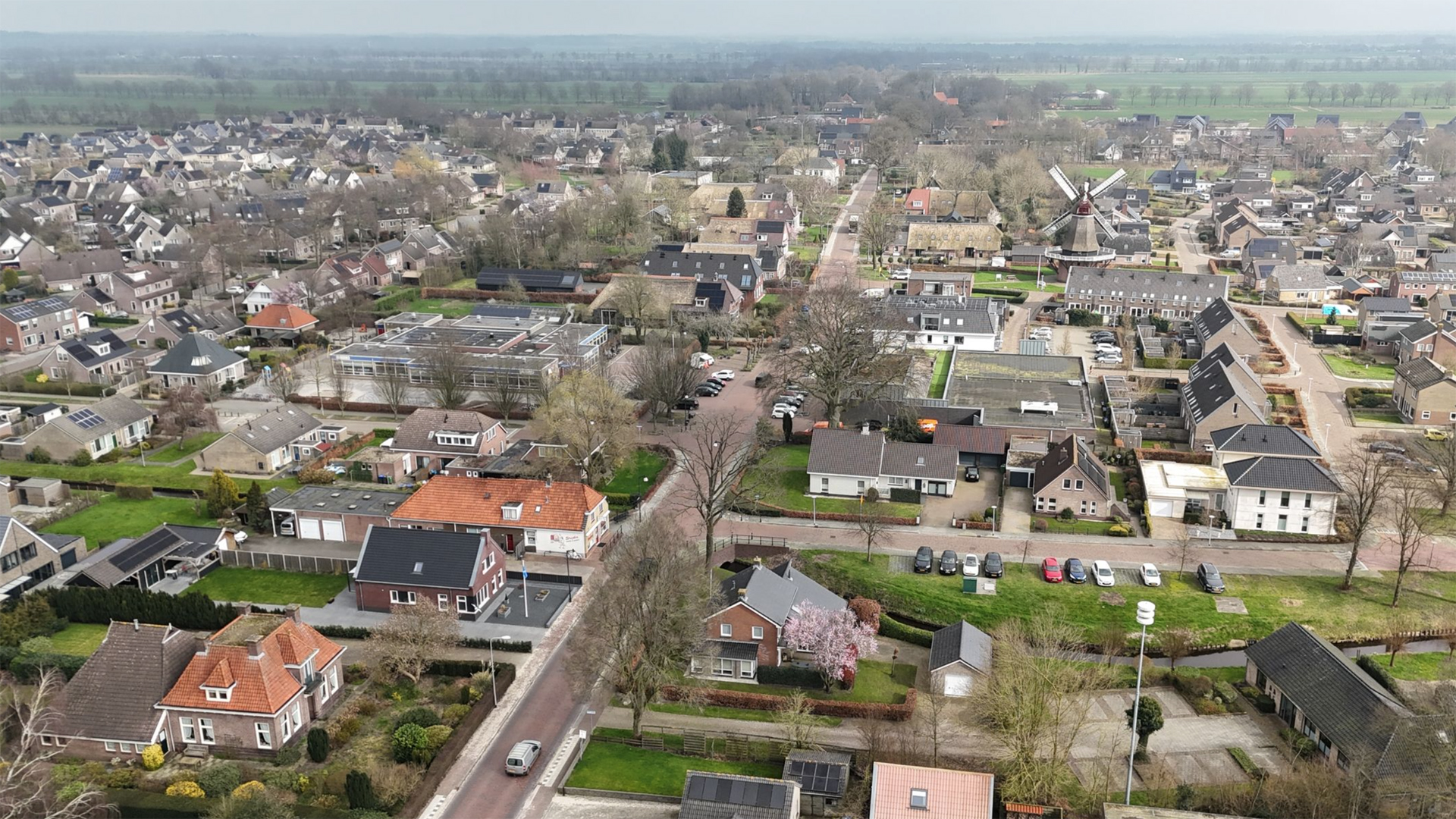Nijeveen uit de lucht, foto Stefan Klomp (RTV Drenthe)