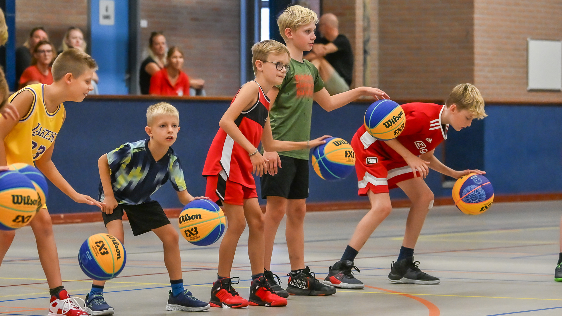Basketbal clinic Red Giants, foto Leo de Harder