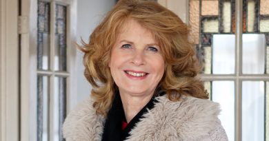 Schrijfster Mariët Meester geeft lezing in Vledder