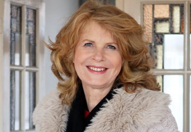 Schrijfster Mariët Meester geeft lezing in Vledder