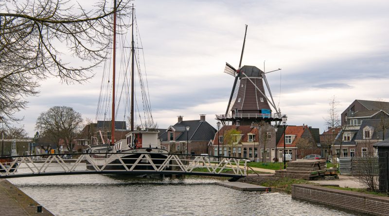 Nieuwe fietsbrug Bleekerseiland