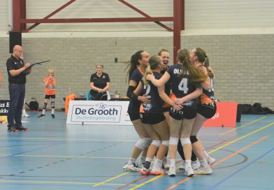 Volleybalsters Olhaco handhaven zich in de tweede divisie
