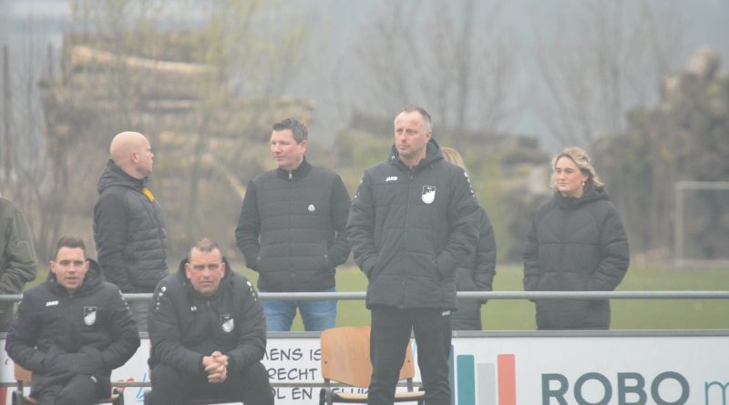 VV Noordscheschut gaat zaterdagmiddag in Meppel op bezoek bij de plaatselijke FC. De Schutters kunnen bij een goed resultaat in Zuidwest-Drenthe een flinke stap zetten richting deelname aan de nacompetitie voor promotie naar de 1e klasse.