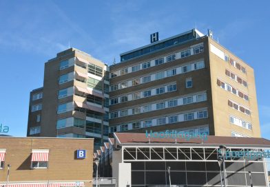 Patiënten van Treant ontvangen hun poliklinische afspraken in de toekomst zoveel mogelijk digitaal en niet meer per post. Wanneer het e-mailadres bekend is, ontvangt de patiënt de bevestiging van de afspraak via e-mail. Als er geen e-mailadres beschikbaar is, zal Treant een sms versturen.