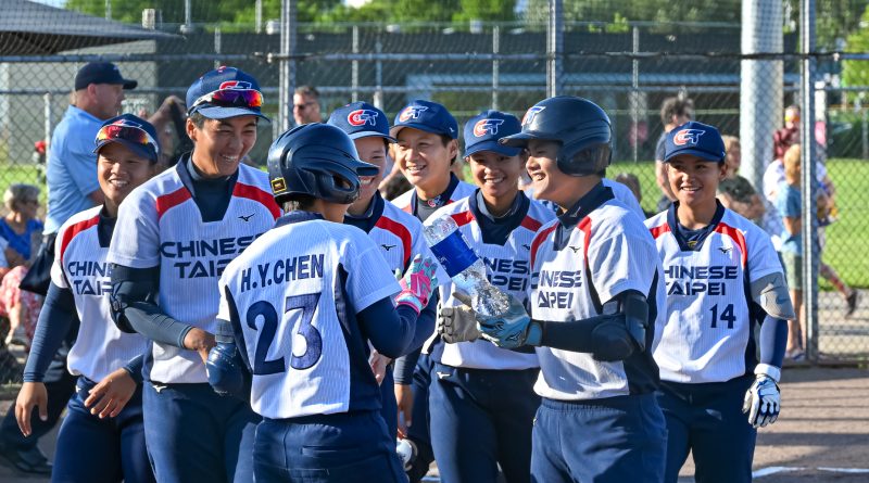 De dames softballers van Chinees Taipei