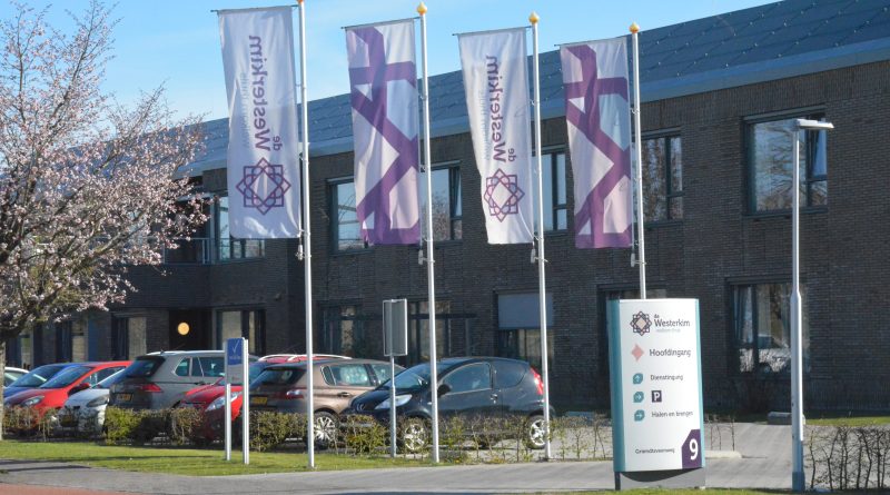 Hoe behoud je de focus op levensgeluk bij dementie? Dat is de kernvraag in de theaterproductie 'Leefgeluk in de Westerkim'. De Westerkim organiseert deze unieke voorstelling voor bewoners, familieleden, medewerkers en andere belangstellenden.