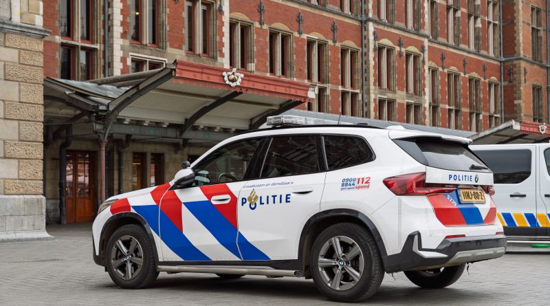 De politie heeft vrijdagavond een nepagent uit Didam in de kraag weten te vatten. De nepagent werd op heterdaad betrapt in een woning bij een 89-jarige inwoner uit Hoogeveen. (Foto Pexels)