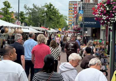 In beeld: Zomerse sfeer tijdens eerste Pulledag in Hoogeveen