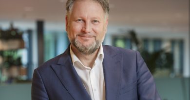 In december neemt Martijn Dadema afscheid als gedeputeerde van de provincie Overijssel. De politicus van GroenLinks is voorgedragen om de nieuwe dijkgraaf te worden van Waterschap Drents Overijsselse Delta (WDODelta). Wie Dadema als gedeputeerde van Overijssel opvolgt, is nog niet bekend. (Foto WDODelta)