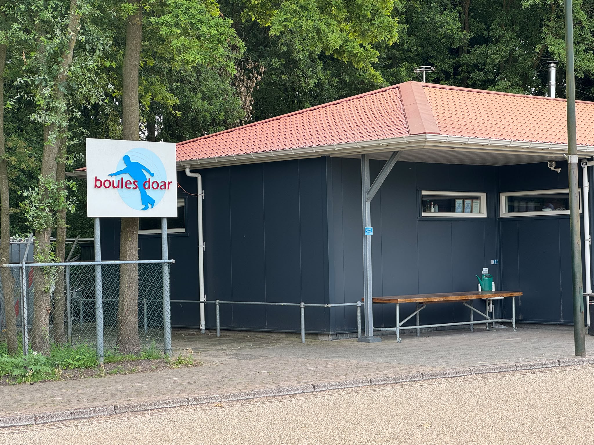 Aanstaande zaterdag 4 juli is het NK (Noordscheschut kampioenschap) jeu-de-boules. Het kampioenschap waarbij gezelligheid hoog in het vaandel staat, begint zaterdag om 10.30 uur.