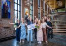 Een aangename verrassing voor Stichting Cultuurhuis Hoogeveen. Deze organisatie, verantwoordelijk voor Theater De Tamboer, is uitgeroepen tot Club van de Week en ontvangt een eenmalige donatie van 5.000 euro van de VriendenLoterij. (Foto Vriendenloterij)