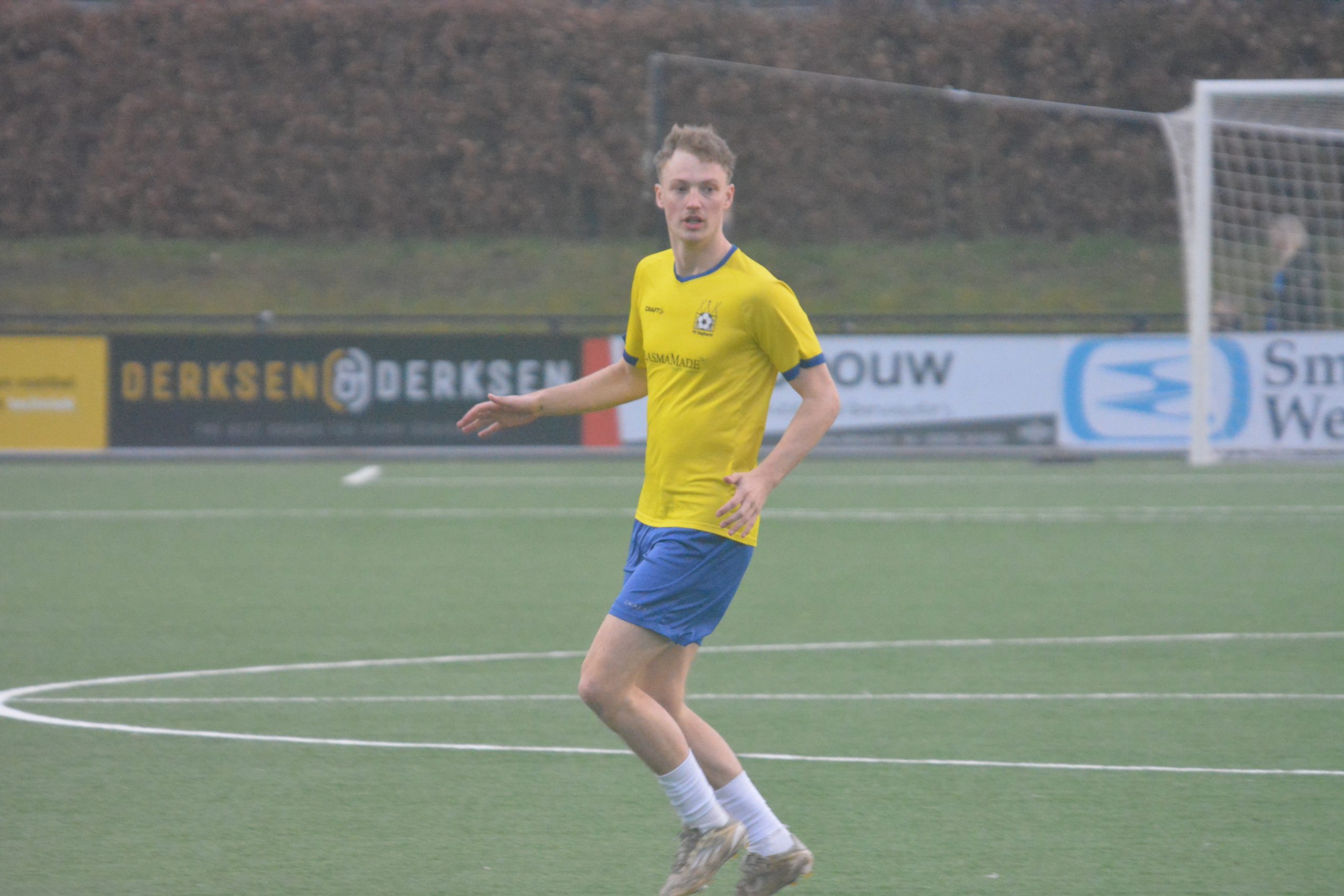 VV Staphorst neemt het in de eerste kwalificatieronde van de Eurojackpot KNVB Beker thuis op tegen VV UNA uit het Brabantse Veldhoven. UNA, dat staat voor Uitspanning Na Arbeid, komt uit in de Derde Divisie B.