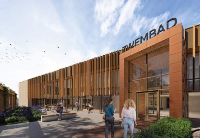 Het elektriciteitsnet vormt een belangrijk knelpunt voor het nieuw te bouwen zwembad in Hoogeveen. De beschikbare capaciteit in de regio is vrijwel volledig benut, terwijl het zwembad in 2029 klaar moet zijn.
