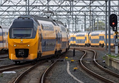 Door een landelijke 24-uursstaking in het openbaar vervoer rijden er woensdag 9 september de hele dag geen treinen en bussen in Nederland. Foto: pexels-martijn-stoof-2150654344-37164534