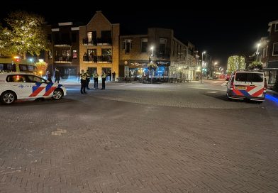 De gemeente Hoogeveen heeft woensdagavond een tijdelijk fietsverbod ingesteld voor de Hoofdstraat. Tot 4 november is het dagelijks tussen 18.00 en 05.00 uur verboden om door de straat te fietsen. Met de fiets aan de hand lopen mag wel.